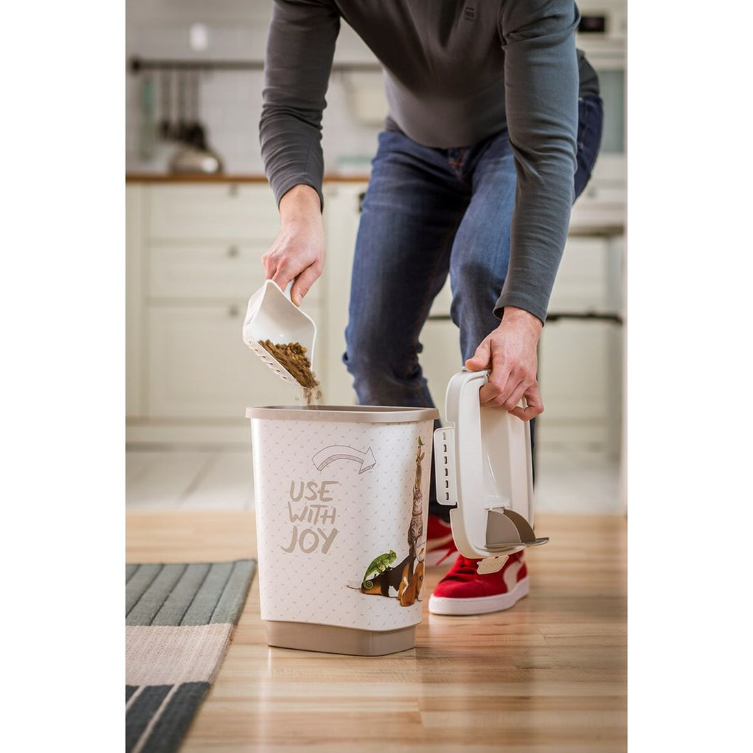 V5H34D9C833F78DAAD666625AABB5B43774R4546047P3