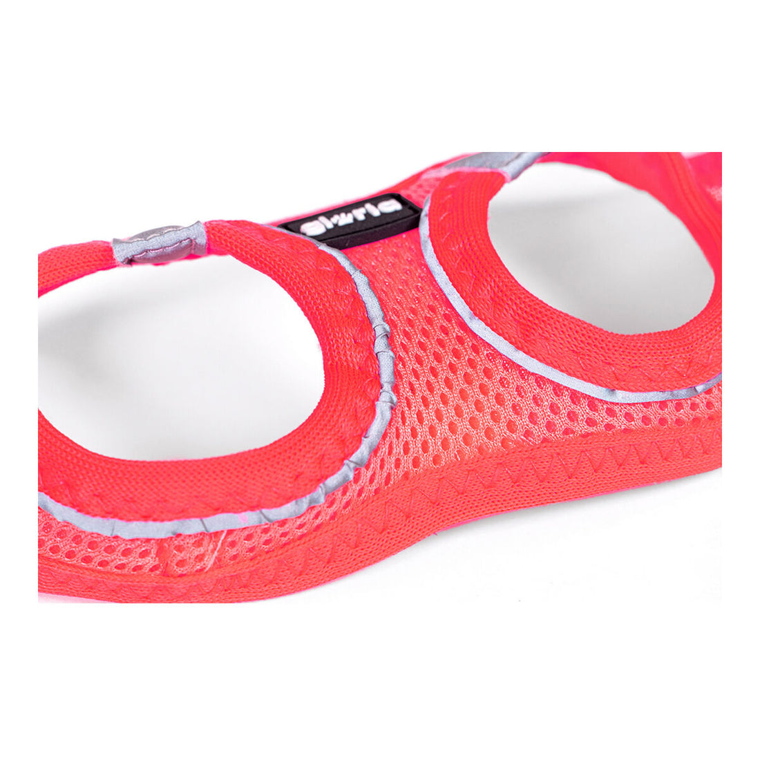 V8H5712EB271DCC8B26A5DC457E35EC7166R5597815P3