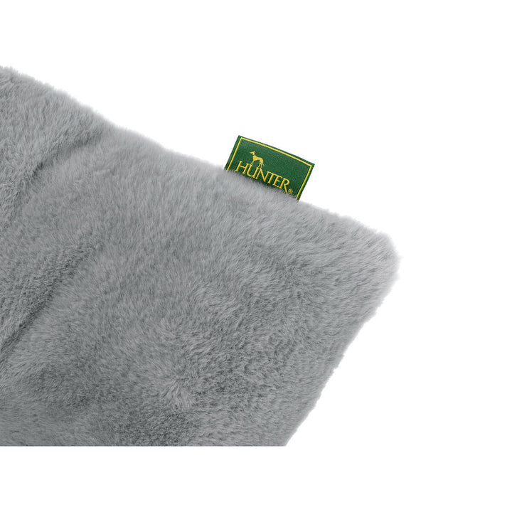 V4H38F7AB8D8C8EA22907680AE616A74B7BR5574581P2