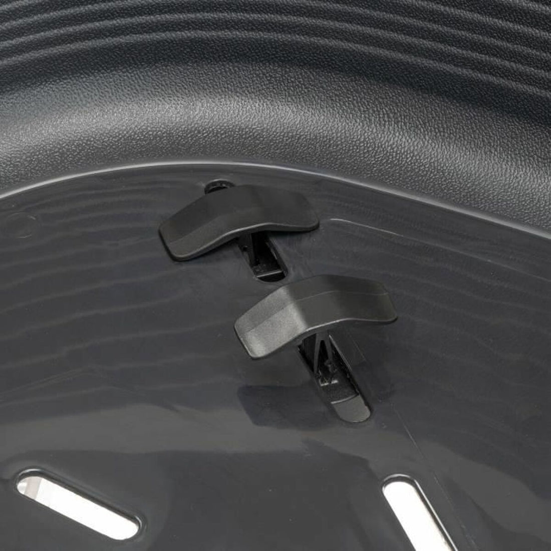 V4HB629AC1FF379C60DC8FEF33758FA5617R5916263P6